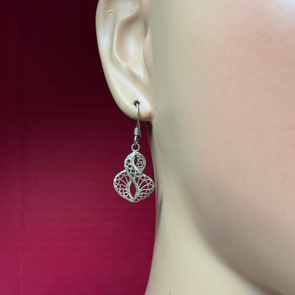 Sterling Silver Filigree Dangle Earrings. 1 3/8 inches long - Picture 1 of 6